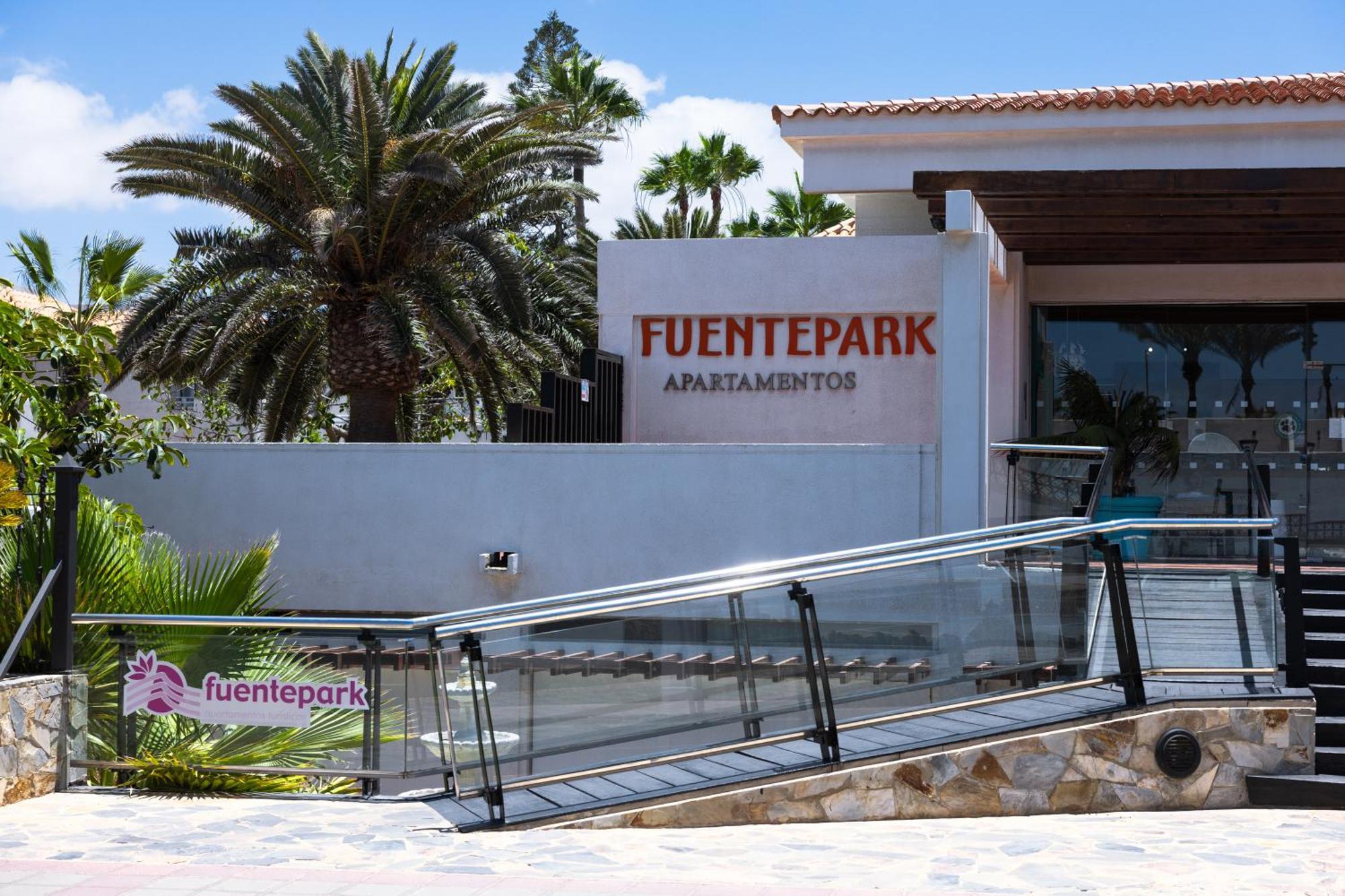 Fuentepark Apartments Коральео Экстерьер фото